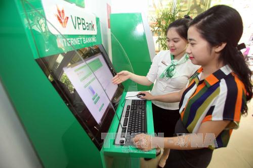 Khách hàng dùng thẻ chỉ trả phí với dịch vụ mà mình sử dụng 
